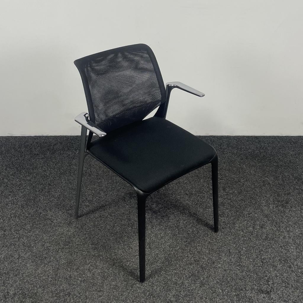 Vitra Medaslim Vergaderstoel  25357, Ophalen, Gebruikt, Zwart, Eén