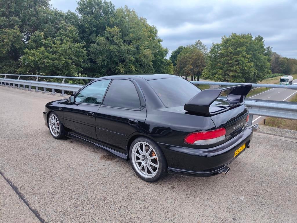Subaru Impreza 2.0 GT Turbo AWD 1999 Zwart
