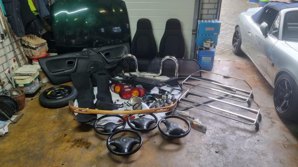 Mazda MX-5 Garage opruiming + volledige NB in onderdelen, Ophalen of Verzenden, Gebruikt, Mazda