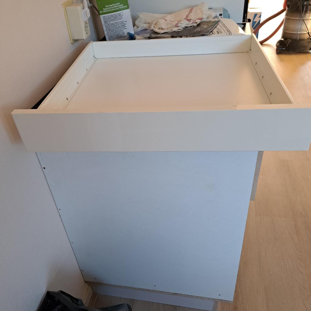 ikea metod lade met front 60 breed en diep en 10 cm hoog, Ophalen, Gebruikt, 50 tot 100 cm, 25 tot 50 cm