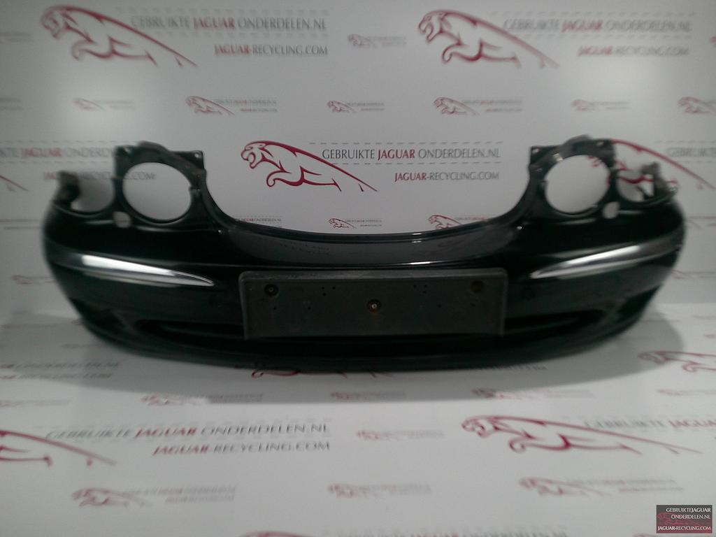 Voorbumper Jaguar X-Type 2e model zwart met PDC en koplamp s, Gebruikt, -, Voor, Ophalen of Verzenden