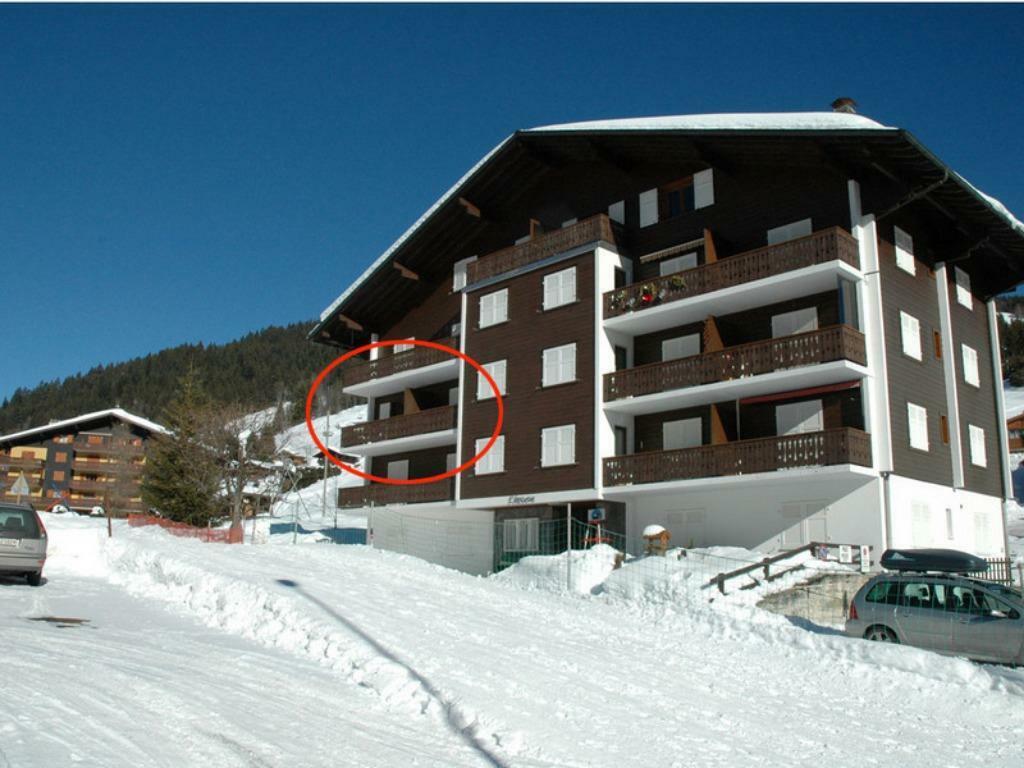 DIRECT AAN PISTE ZONNIG RUIM APP. MORGINS P. Sol, Dorp, 2 slaapkamers, Rolstoelvriendelijk, Appartement
