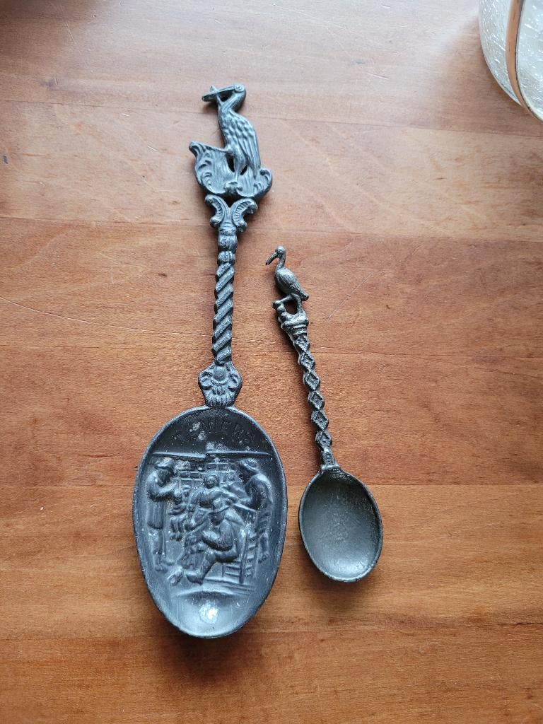 Ooievaarslepels, Ophalen