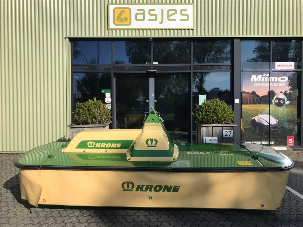 Krone frontmaaier F320 gen 2. Stalvoeren groenvoeren, Zakelijke goederen, Ophalen of Verzenden, Weidebouw