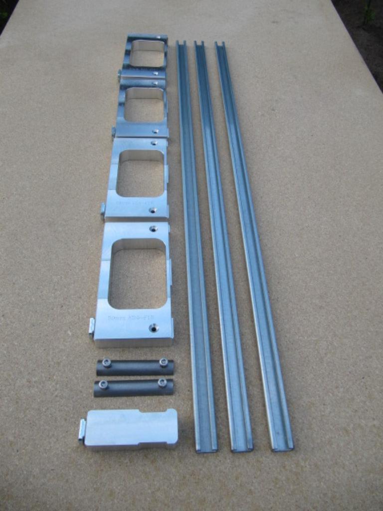 Set alu freesmal scharnieren set 4x 89x89 + rail -vernieuwd-, Doe-het-zelf en Verbouw, Gereedschap | Handgereedschap, Verzenden