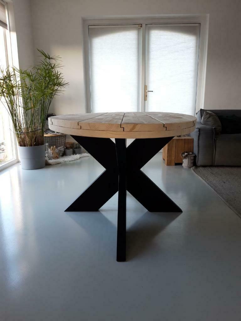 Ovale tafel steigerhout met zwarte kruispoot, Ophalen of Verzenden, Nieuw