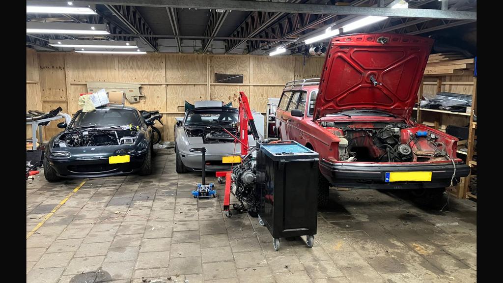 Garage voor MX5 en Volvo, Overige werkzaamheden