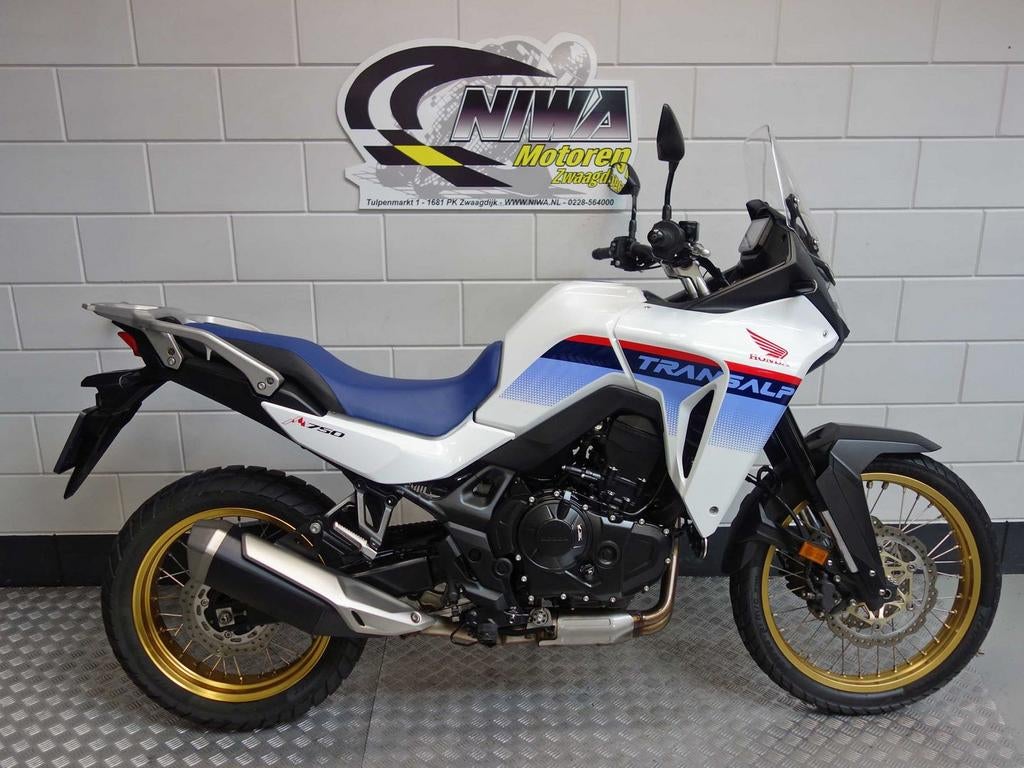 HONDA XL 750 TRANSALP, Motoren, Motoren | Honda, Bedrijf, Overig, meer dan 35 kW, 2 cilinders, Motorrijbewijs A