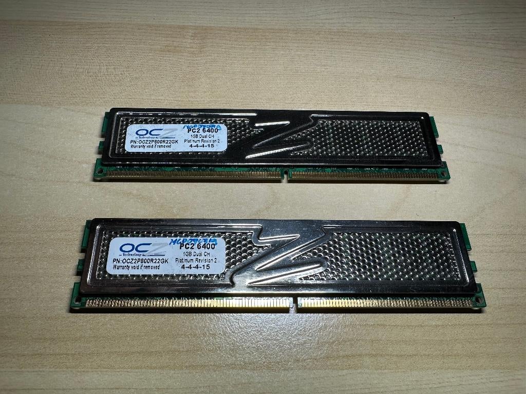 OCZ Platinum Rev2 PC2 6400 DDR2 2GB geheugenkit (2x1GB), Computers en Software, 800Mhz, Gebruikt, Ophalen of Verzenden, DDR2