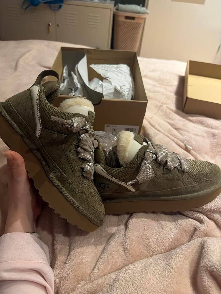 Ugg Lowmel Antilope - Maat 37 - Nieuw met Bonnetje!, Ophalen of Verzenden, Nieuw, Beige, Sneakers of Gympen