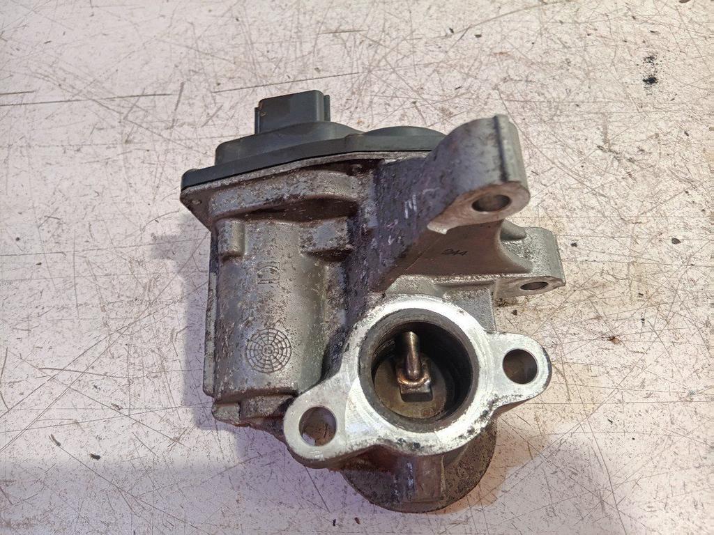 Egr klep Mercedes-Benz Vito, Auto-onderdelen, Onderdelen@venauto.nl, Van der Ven Autorecycling B.V., Gebruikt, Ettenseweg 76, 4706 PB Roosendaal, The Netherlands