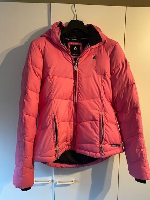 Winterjas / ski-jack, Ophalen, Zo goed als nieuw, Maat 36 (S), Roze