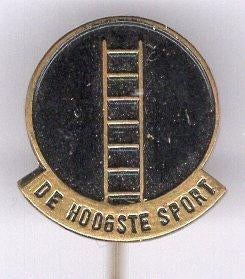 de Hoogste sport op koper sport speldje ( Z_175 ), Ophalen of Verzenden, Nieuw, Sport, Speldje of Pin