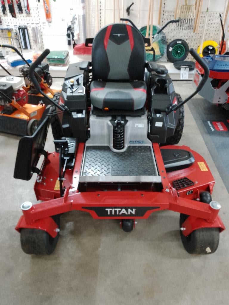 Toro Titan NIEUW, Tuin en Terras, Ophalen, Nieuw, 120 cm of meer