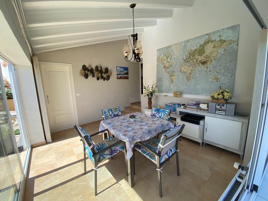 Foto 15 van Vrijstaande 4-persoons bungalow met privézwembad in Denia (M