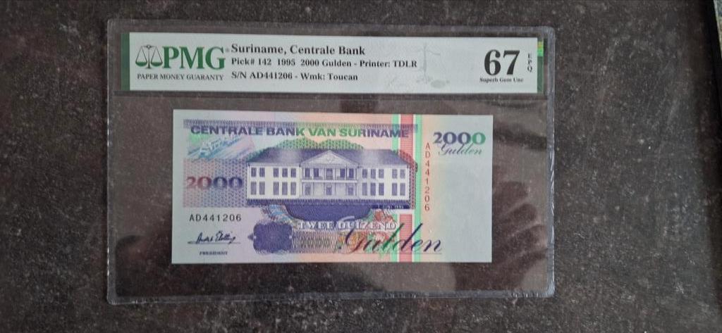 Suriname 2000 gulden 1995 PMG.67, Ophalen of Verzenden
