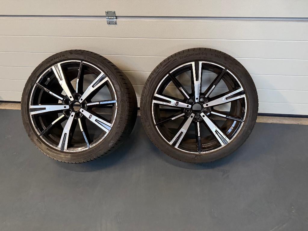 BMW i5 2024 20” Velgen + Continental Banden – Beschadigd, Auto-onderdelen, Banden en Velgen, Ophalen, Gebruikt, 275 mm, Band(en)