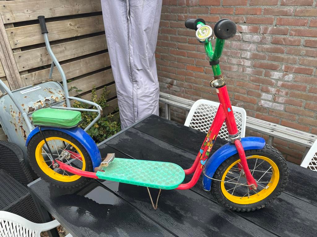 Loeki step - Gebruikte staat, banden aan vervanging toe, Fietsen en Brommers, Steps, Ophalen, Gebruikt, Gewone step
