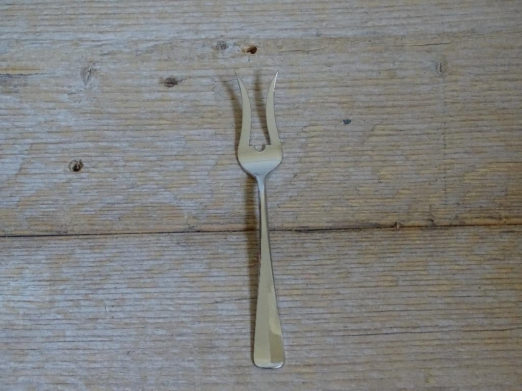 2x Vlees dienvorkje, Sola GZ HAAGSCH LOFJE, gaaf, Ophalen of Verzenden