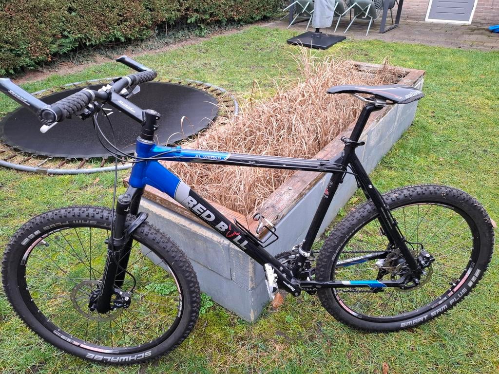 Mountainbike Red Bull Shimano XT/LX, Fietsen en Brommers, Fietsen | Mountainbikes en ATB, Gebruikt, Hardtail, Heren, 49 tot 53 cm