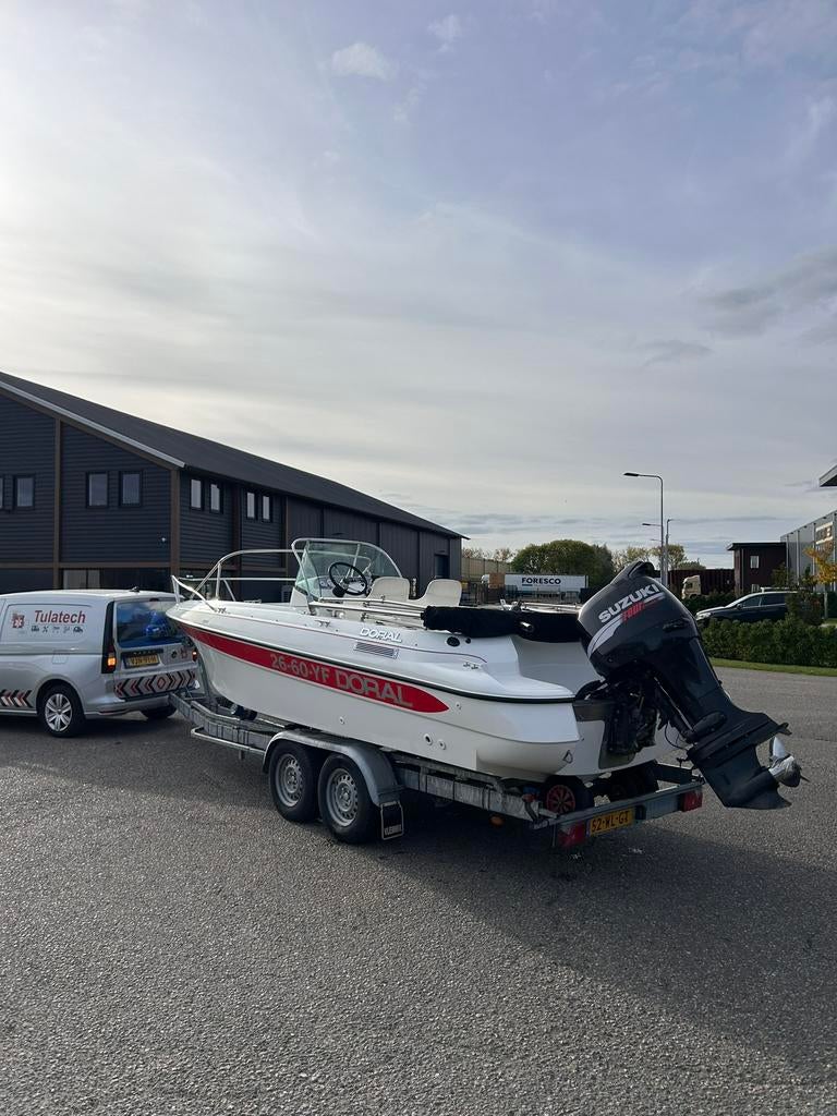 Console doral 220 | suzuki 140 pk buitenboordmotor, Watersport en Boten, Ophalen, Gebruikt, 120 tot 200 pk, Buitenboordmotor