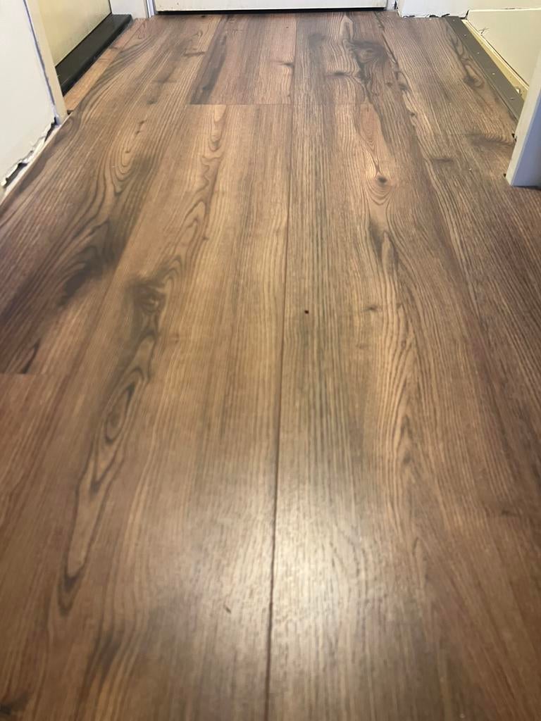 Prachtig nieuw laminaat - Lundia, Ophalen, 50 tot 150 cm, Nieuw, 10 tot 30 cm