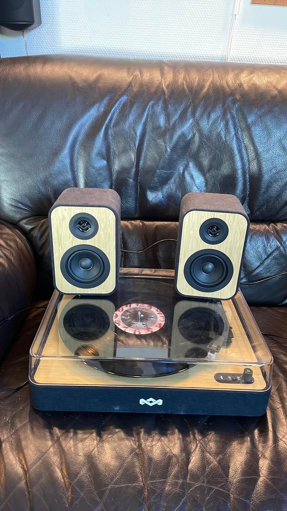 House of marley platenspeler revolution incl speakers, Ophalen of Verzenden, Zo goed als nieuw, Overige merken
