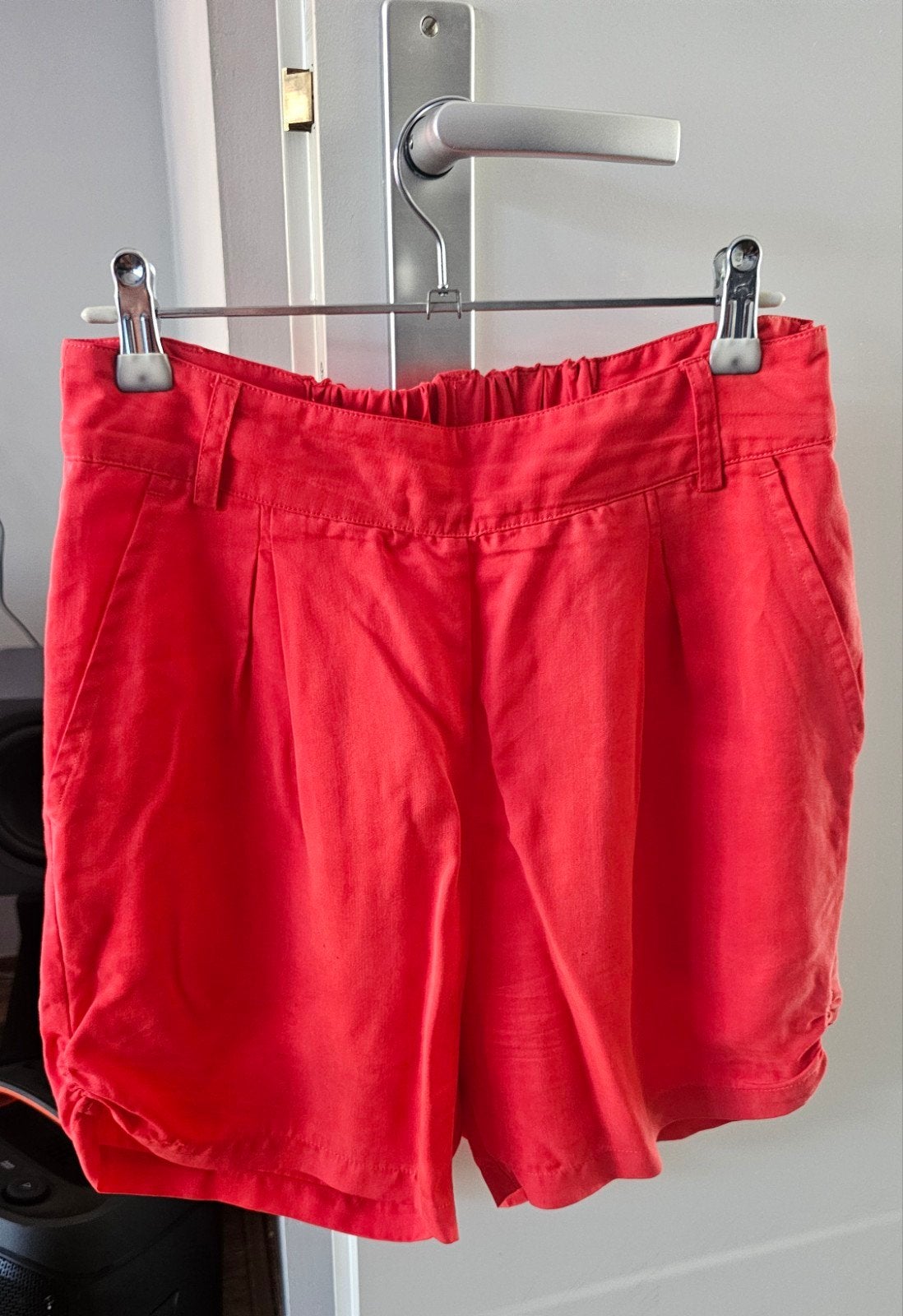 Samsøe Samsøe Korte Zomerbroek Maat S koraalrood, Kort, Samsøe Samsøe, Ophalen of Verzenden, Zo goed als nieuw