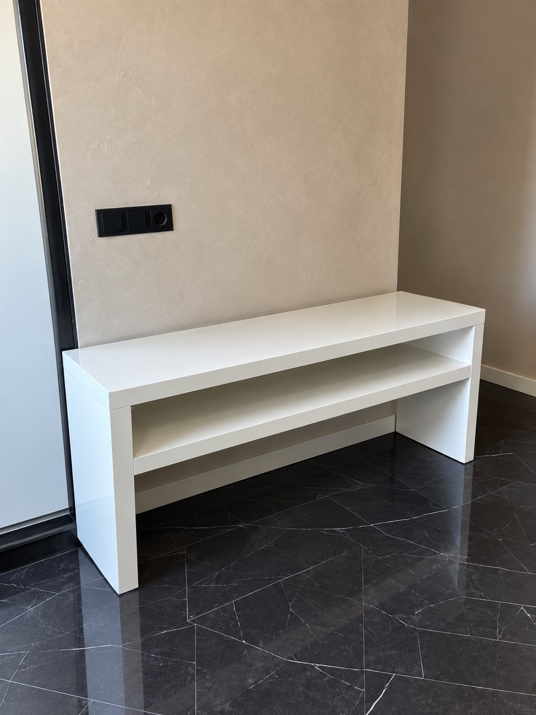 witte sidetable, Ophalen, 100 tot 150 cm, Zo goed als nieuw, 25 tot 50 cm