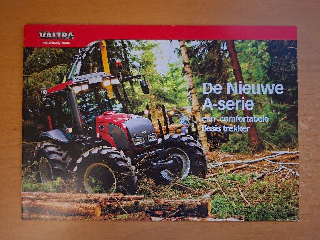 Folder Valtra de nieuwe A serie Nederlandstalig, Ophalen of Verzenden, Gelezen, Tractor en Landbouw