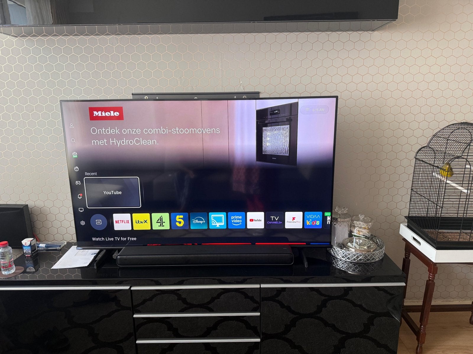 Hisense 55 inch Smart TV - Slechts 3 maanden oud!, Overige merken, Ophalen of Verzenden, Zo goed als nieuw, 100 cm of meer