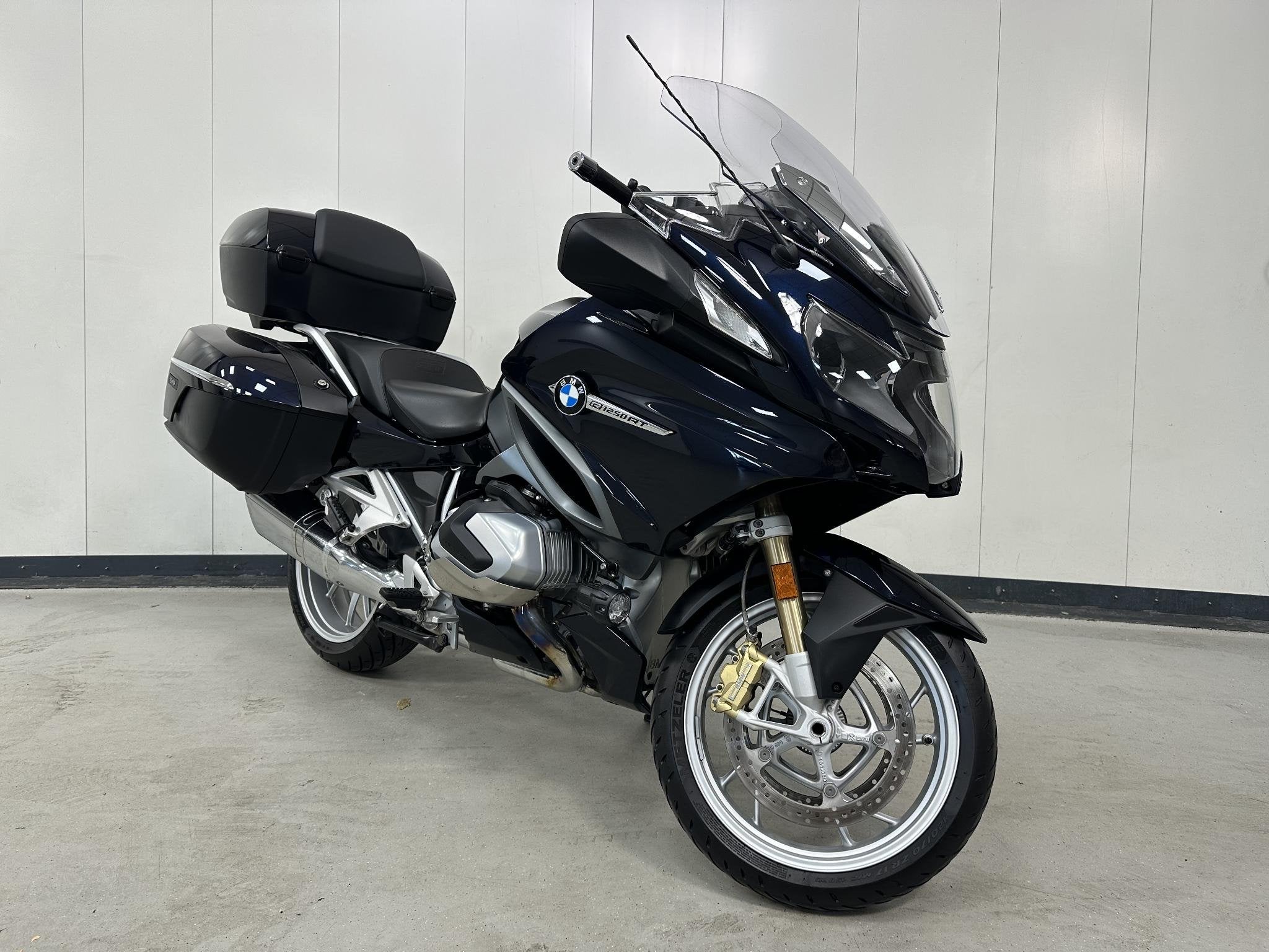 BMW R 1250 RT *TOPKOFFER*NAVI*KEYLESS*3-PAKKETEN*R1250RT, Motoren, Motoren | BMW, Einsteinlaan 5
2289 CC  Rijswijk, NL, 1254 cc