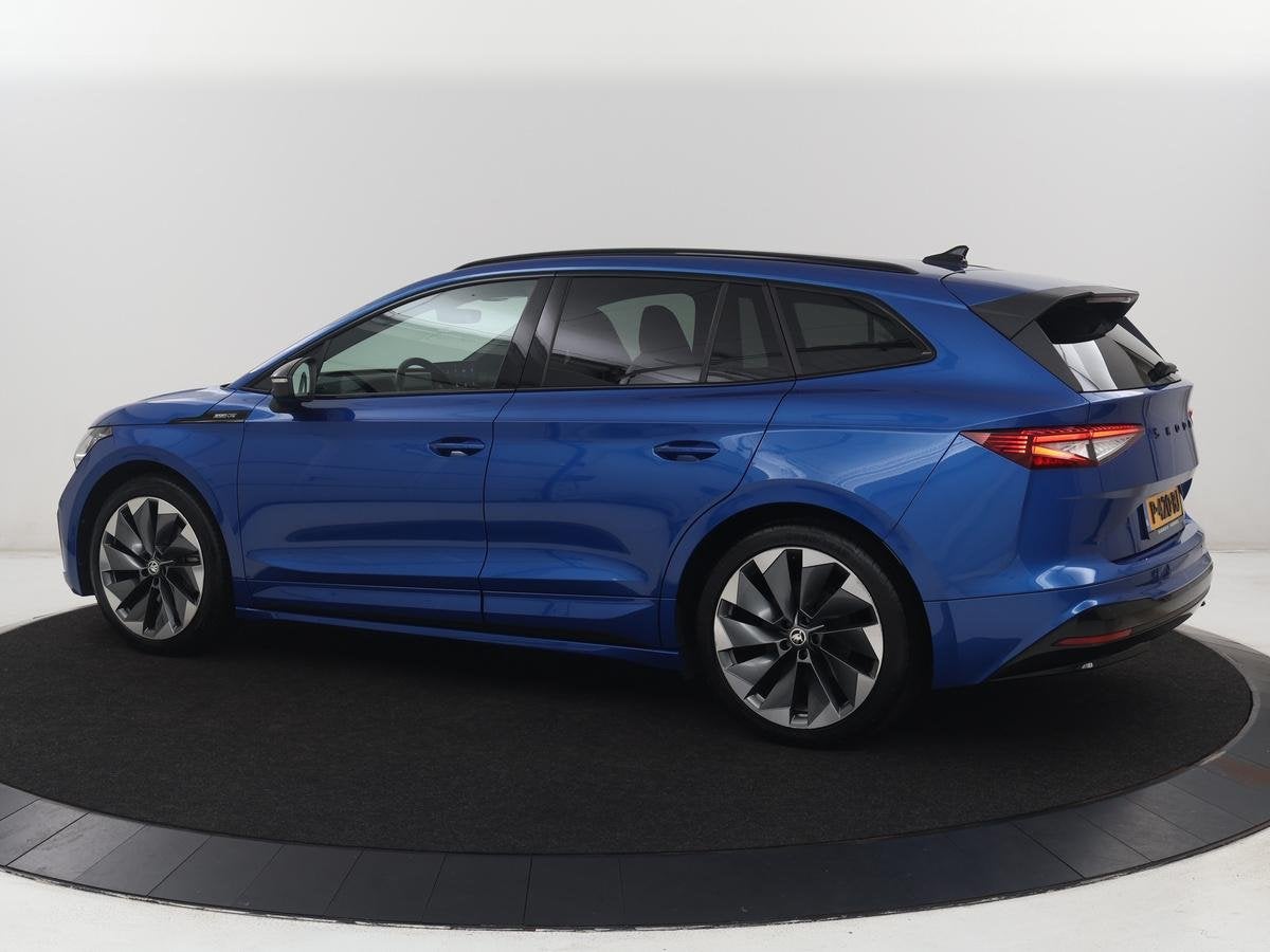 Skoda Enyaq iV 80 Sportline | SOH 92.7% | Leder/alcantara |, Auto's, Skoda, Achterwielaandrijving, Gebruikt, 80 kWh, Blauw