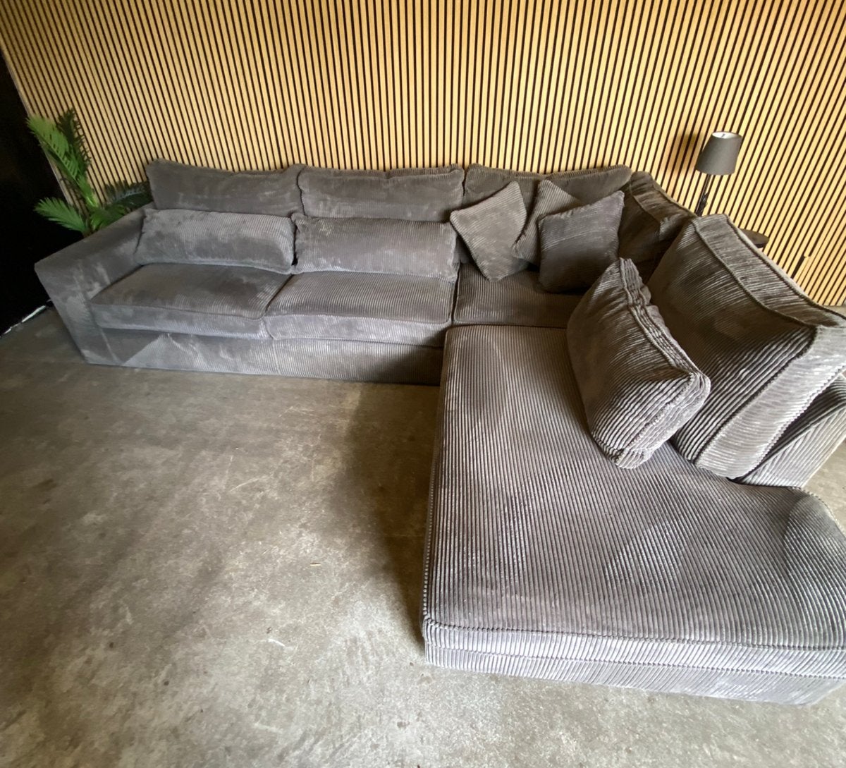 !!ACTIE!! LICHTGRIJZE RIBSTOF HOEKBANK, Huis en Inrichting, Banken | Bankstellen, Hoekbank, 300 cm of meer, Ophalen of Verzenden