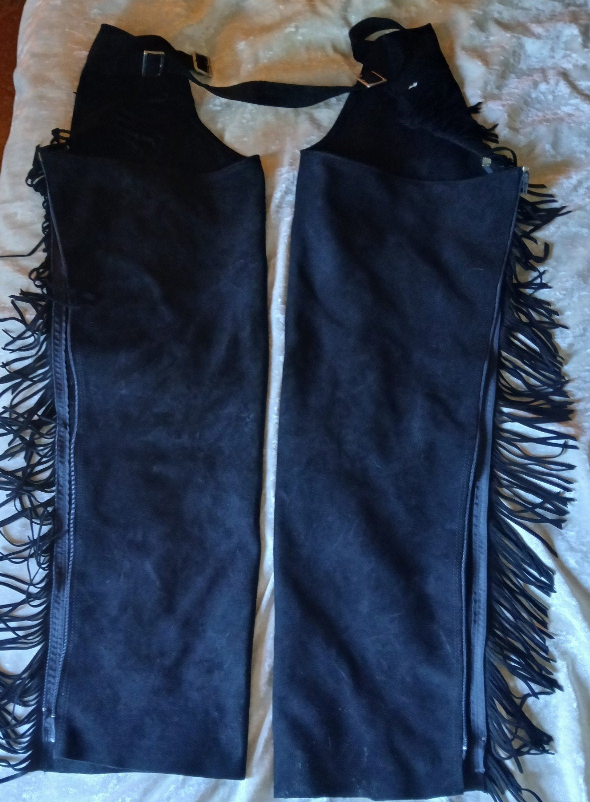 Suède, zwarte Western chaps met franje, Dieren en Toebehoren, Paardrijkleding, Gebruikt, Ritssluiting, Ophalen of Verzenden, Zwart