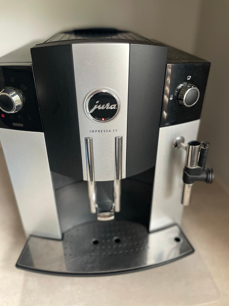 Jura Impressa C5 Volautomatische Koffiemachine, Ophalen, Gebruikt, Koffiemachine, Koffiebonen