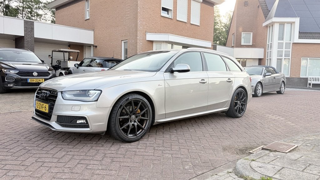 Audi A4 Avant 1.8 TFSI S-line Edition Automaat I Super staat, Auto's, Audi, Euro 5, Gebruikt, 4 cilinders, A4
