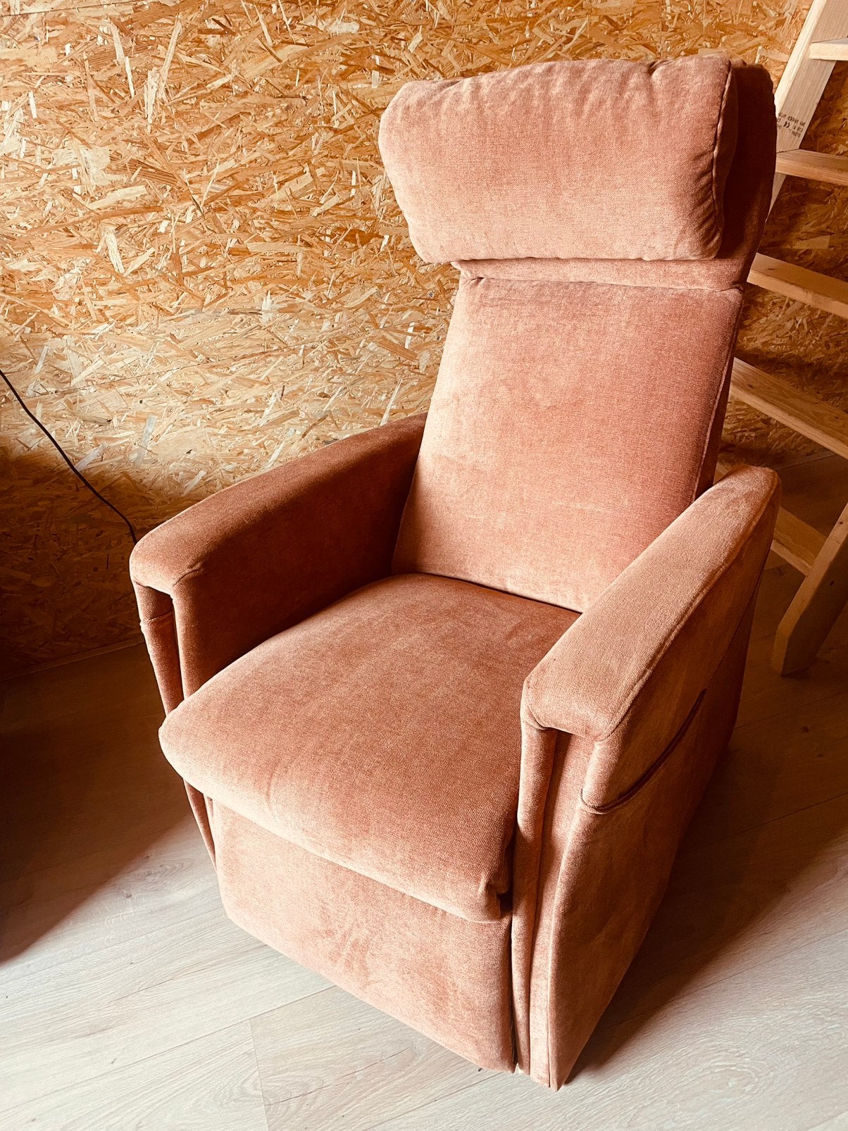 Fitform Sta op stoel relaxfauteuil, Ophalen, Minder dan 75 cm, Zo goed als nieuw, Stof