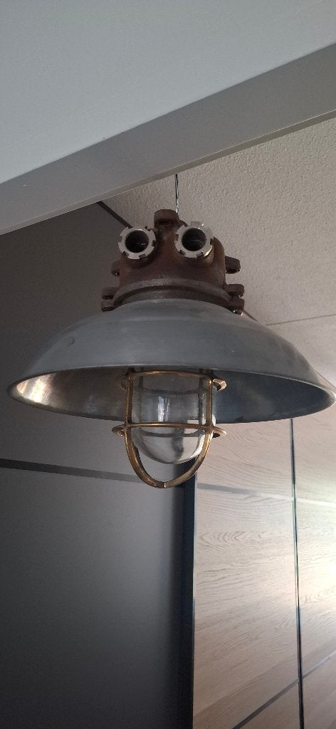 Vintage Marinelamp Hanglamp Messing Kooiglas Kap ex US Army, Ophalen of Verzenden