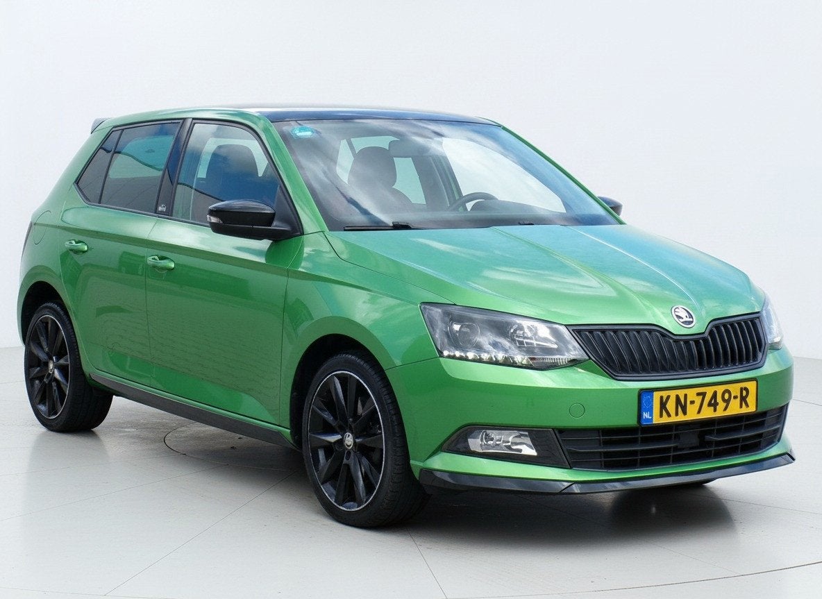Skoda Fabia 1.2 TSI Monte Carlo|LED|Navi|Cruise|Glazendak|BT, Auto's, Stof, Euro 6, 4 cilinders, Origineel Nederlands