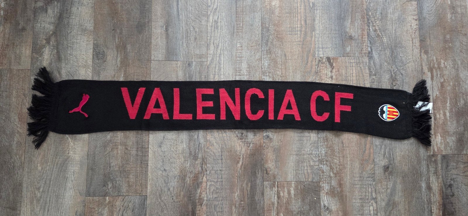 Sjaal Valencia CF, Verzamelen, Ophalen of Verzenden, Zo goed als nieuw, Buitenlandse clubs, Vaantje of Sjaal