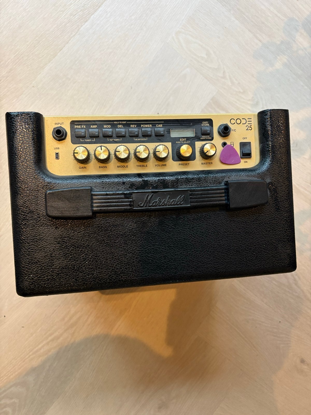 Marshall CODE 25 Gitaarversterker - Zo goed als nieuw, Muziek en Instrumenten, Versterkers | Bas en Gitaar, Zo goed als nieuw