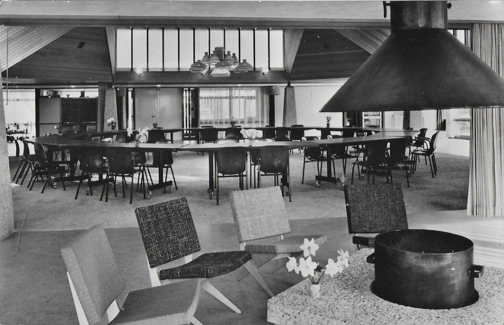 Doorn Roosevelthuis interieur Oude Ansichtkaart 6741)gelopen, Verzamelen, Ansichtkaarten | Nederland, Ophalen of Verzenden, 1960 tot 1980