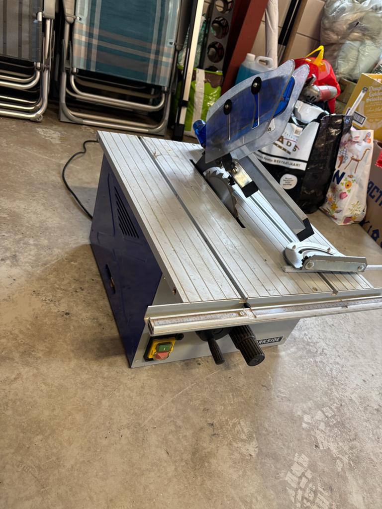 Parkside zaagtafel, Doe-het-zelf en Verbouw, Gereedschap | Zaagmachines, Cirkelzaag, Ophalen of Verzenden, Zo goed als nieuw, 30 tot 70 mm