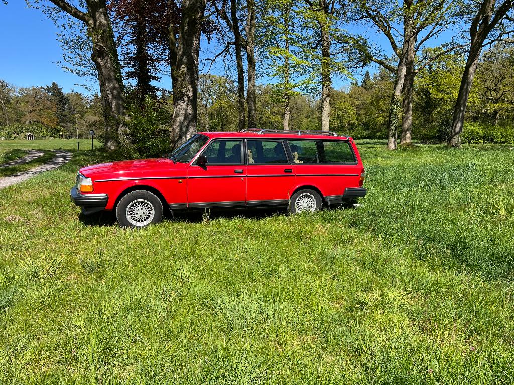 Volvo 240 Classic Estate Automaat, Auto's, Volvo, Automaat, 4 cilinders, 2315 cc, 115 pk