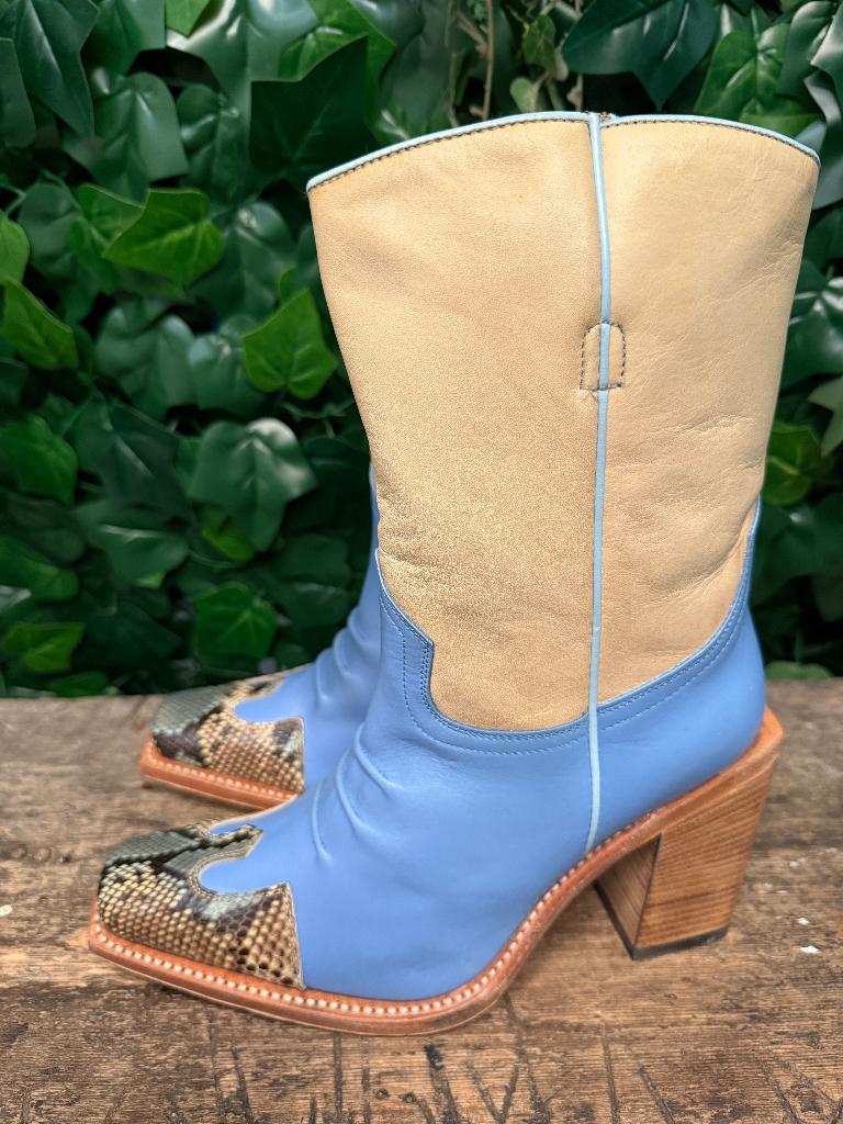 Nieuwe prachtige vintage blokhak laarzen van Sendra maat 40, Sendra, Blauw, Lage of Enkellaarzen, Nieuw