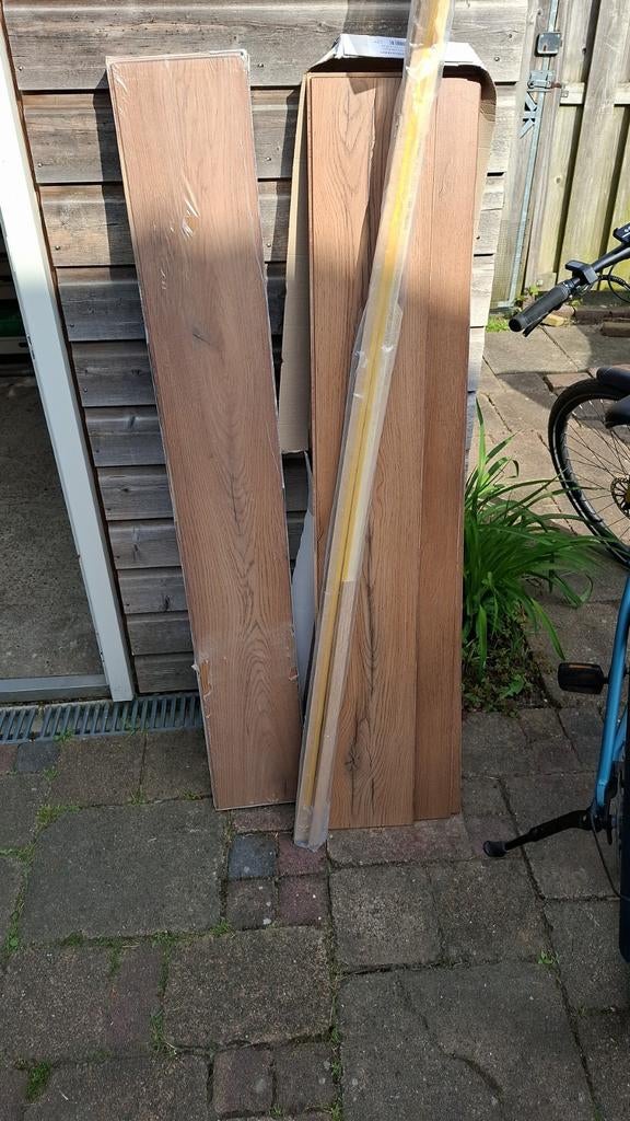 3,6m2 Laminaat Century Oak Bruin - Doe een leuk bod!, Nieuw, Ophalen of Verzenden, Minder dan 5 m², 10 tot 30 cm