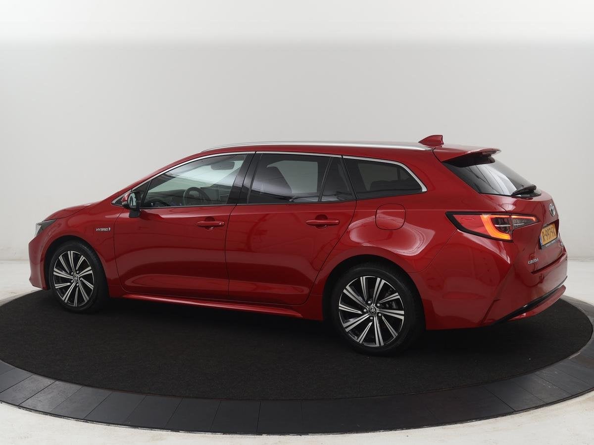 Toyota Corolla Touring Sports 1.8 Hybrid Dynamic | Half Lede, Auto's, 1345 kg, 450 kg, Gebruikt, 4 cilinders