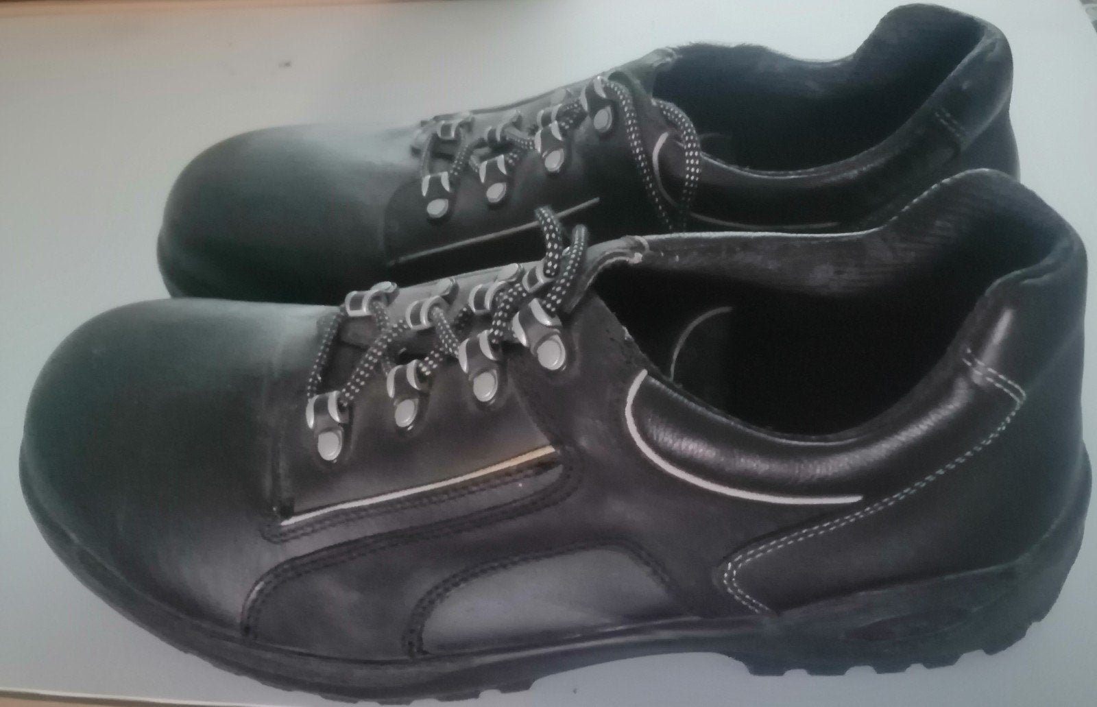 Zwarte BALTES veiligheidsschoenen, maat 47, Verzenden, Nieuw