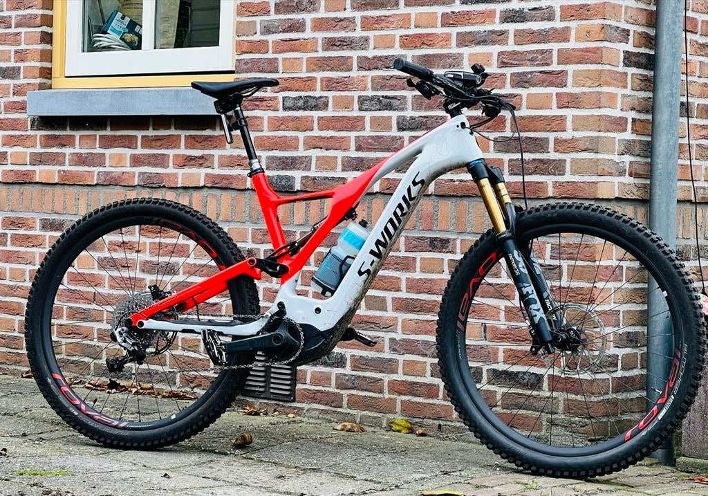 Specialized Turbo Levo S-Works E-MTB carbon XL, Fietsen en Brommers, Fietsen | Mountainbikes en ATB, Ophalen, Zo goed als nieuw